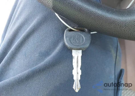 2008 Saturn Aura Xe из США, поврежденный, VIN 1G8ZS57B88F268710